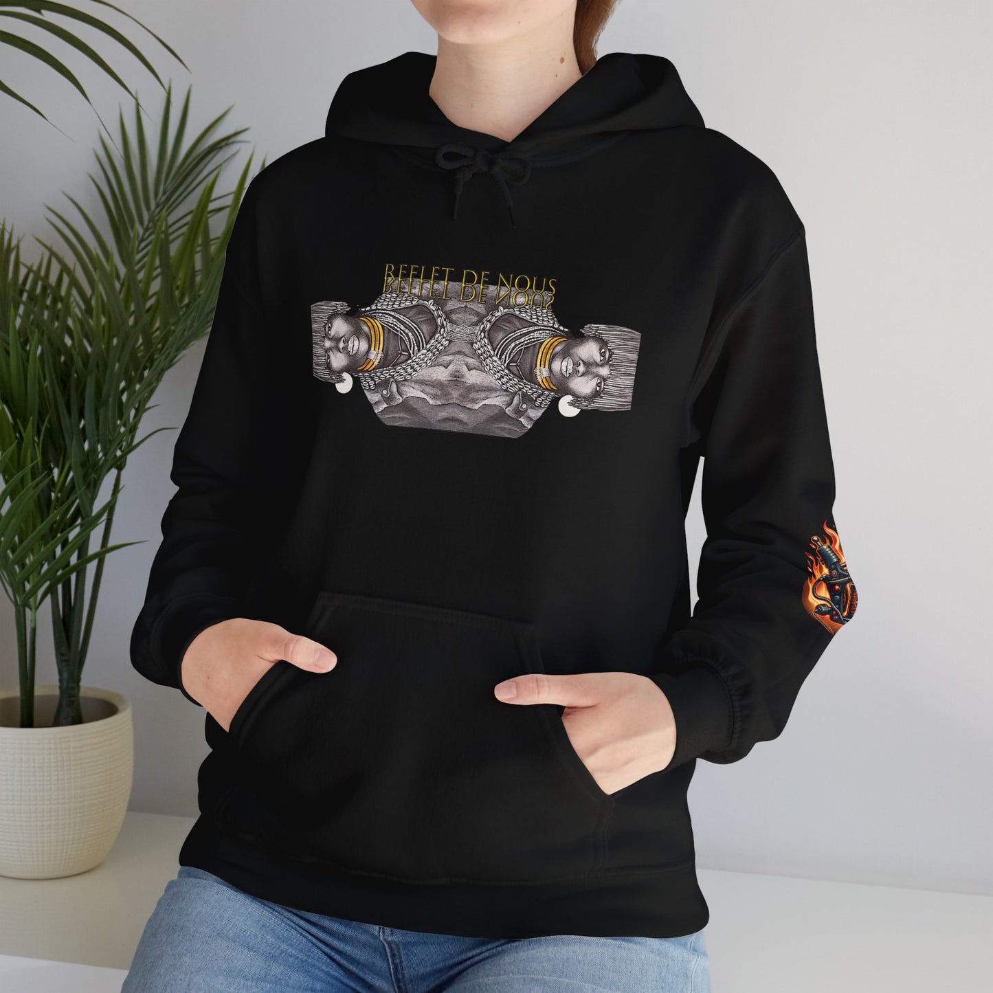 Custom Hoodie – Heavy Blend™ – Joannartattoo Exclusive