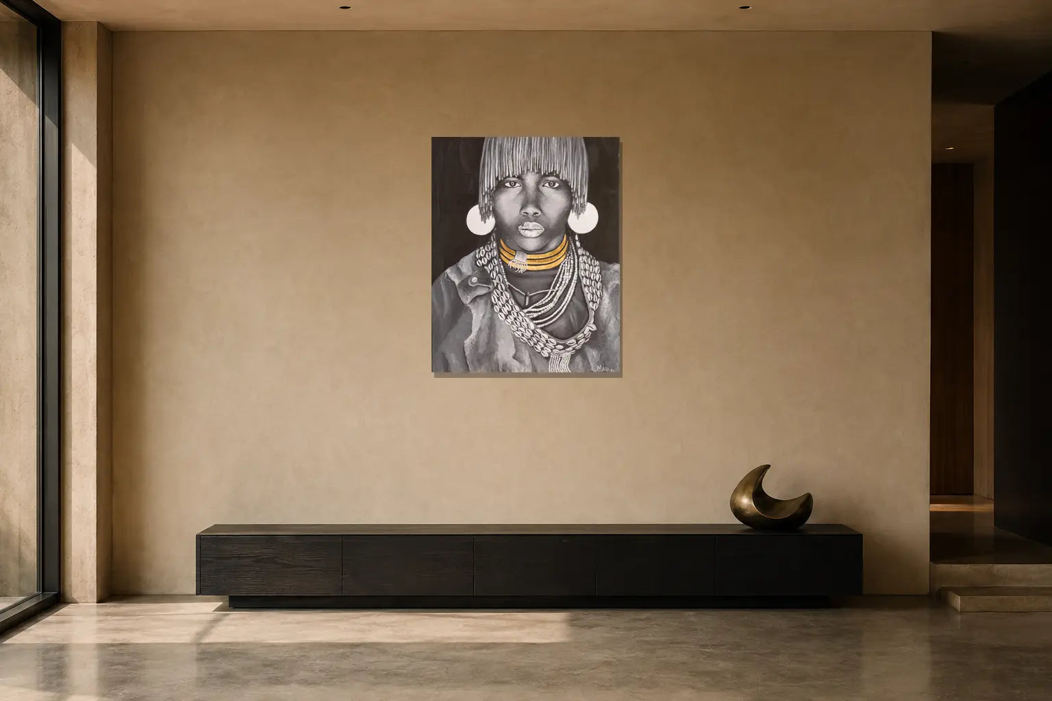 Mise en situation de l’œuvre Ashiakle, 30 × 40 po, dans un intérieur minéral contemporain